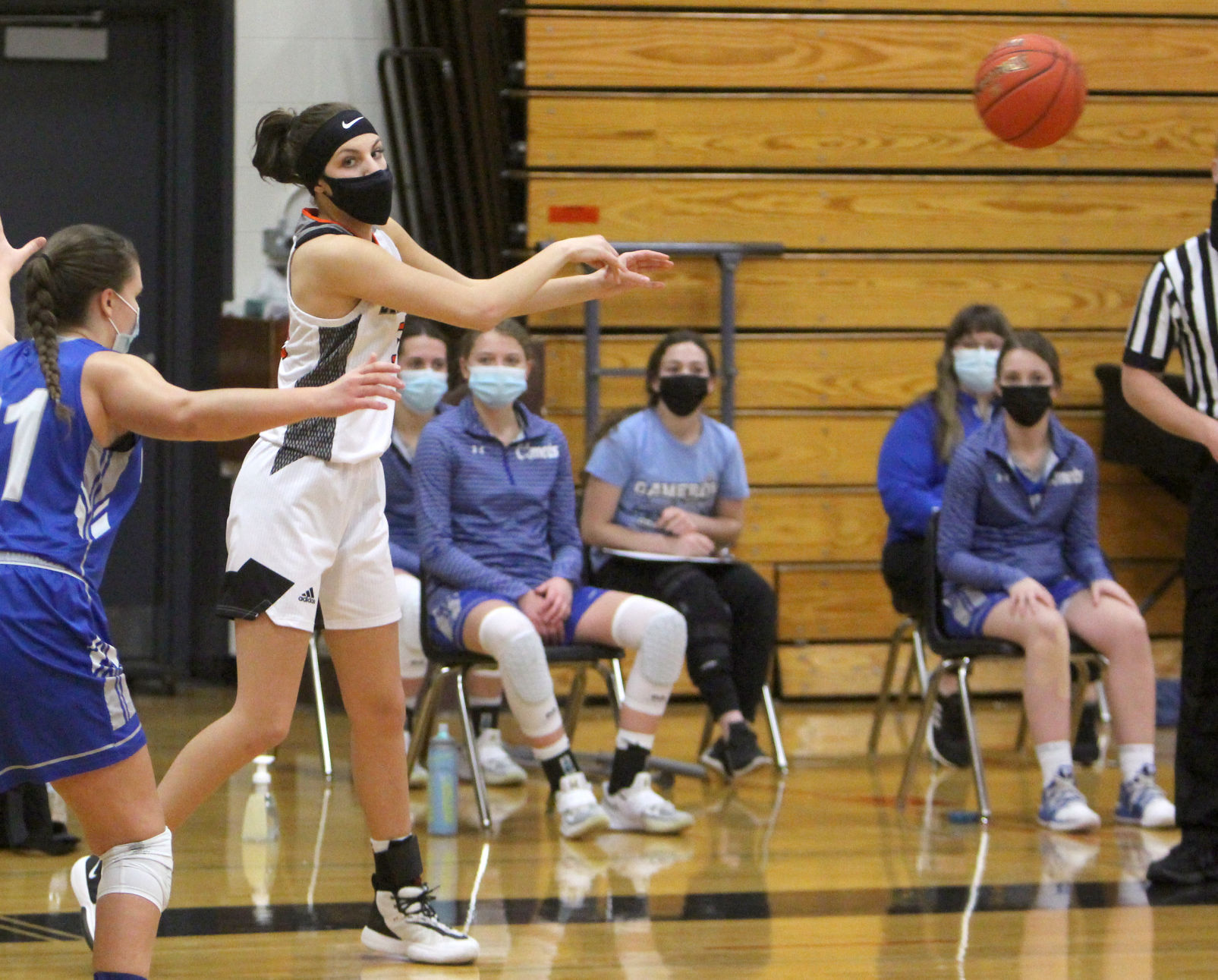 Cameron at Bloomer girls basketball 2-2-21